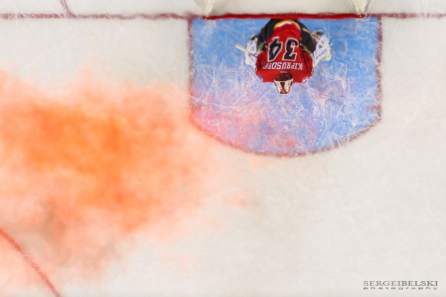 nhl hockey calgary flames vs phoenix coyotes sergei belski photo